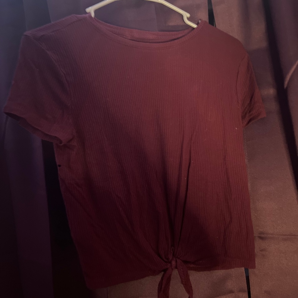 Maroon crop top